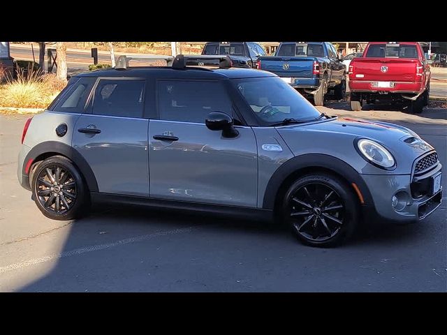 2015 MINI Cooper Hardtop S