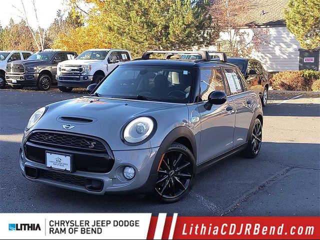 2015 MINI Cooper Hardtop S