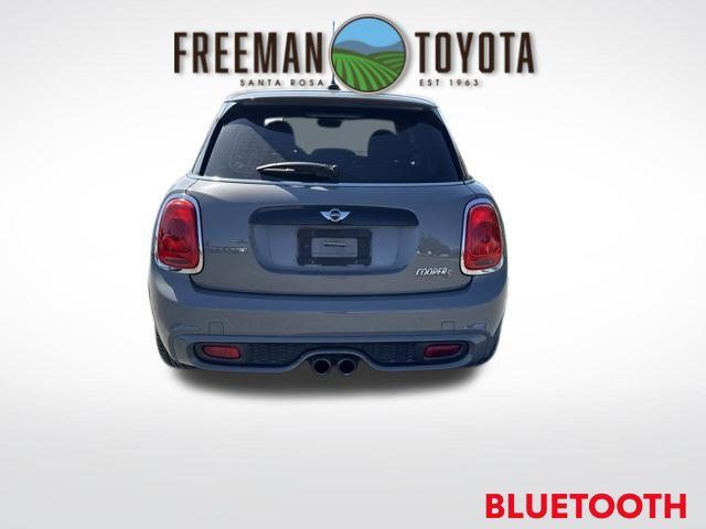 2015 MINI Cooper Hardtop S