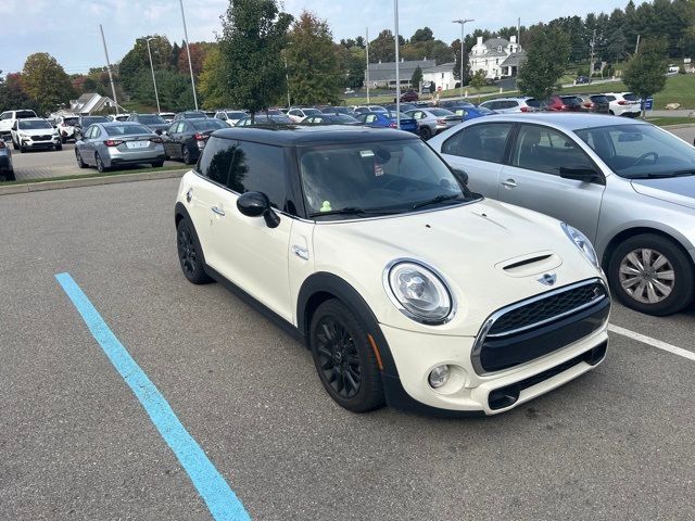 2015 MINI Cooper Hardtop S