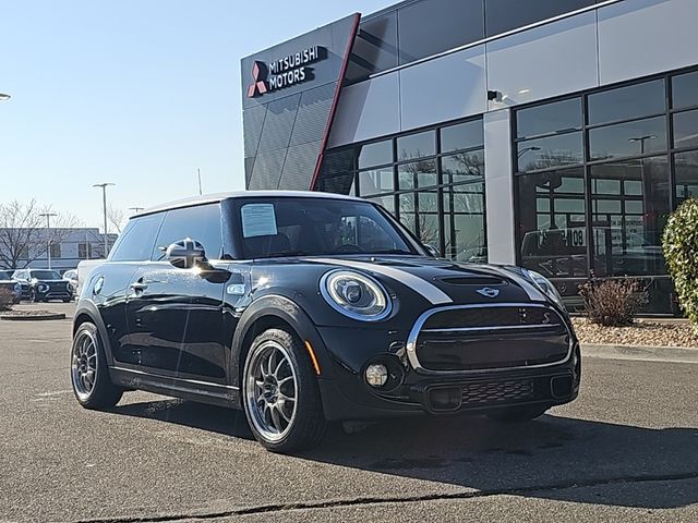 2015 MINI Cooper Hardtop S