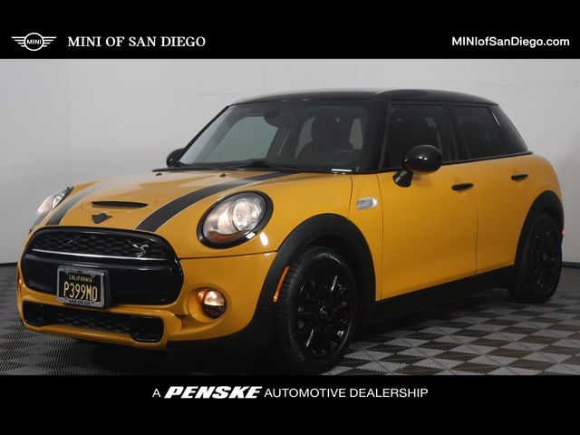 2015 MINI Cooper Hardtop S