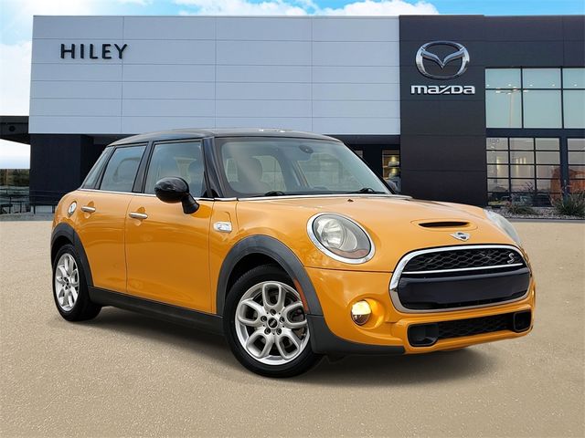 2015 MINI Cooper Hardtop S