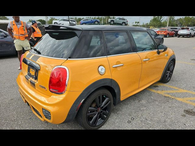 2015 MINI Cooper Hardtop S