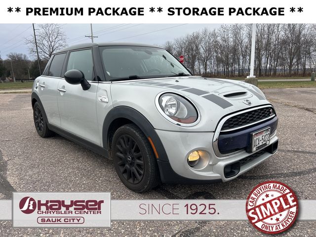 2015 MINI Cooper Hardtop S