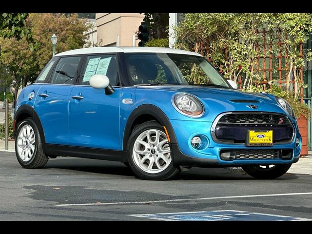 2015 MINI Cooper Hardtop S