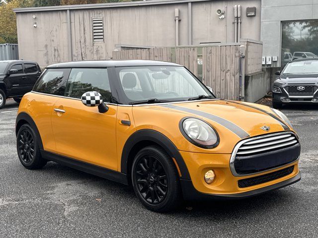 2015 MINI Cooper Hardtop Base