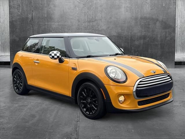 2015 MINI Cooper Hardtop Base