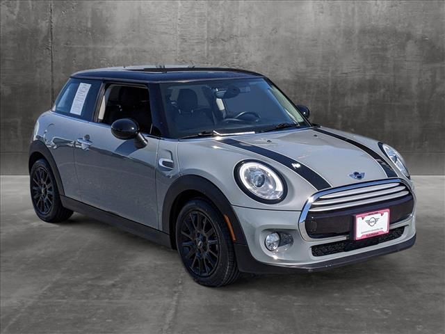 2015 MINI Cooper Hardtop Base