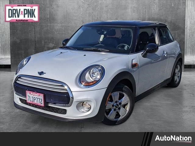 2015 MINI Cooper Hardtop Base