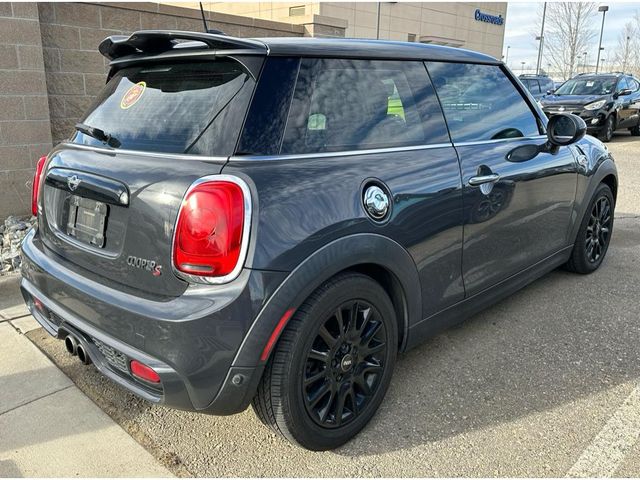 2015 MINI Cooper Hardtop S