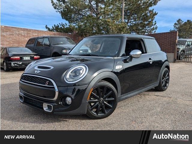 2015 MINI Cooper Hardtop S