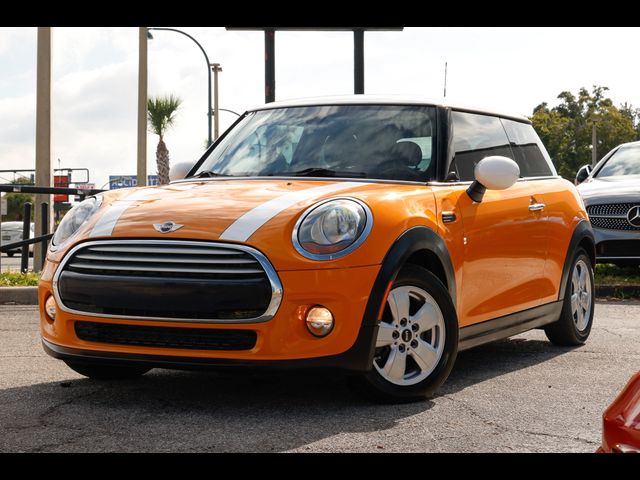 2015 MINI Cooper Hardtop Base