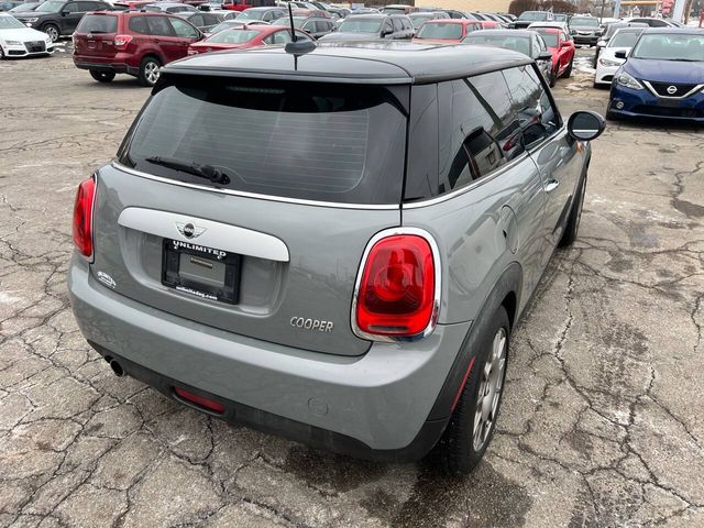 2015 MINI Cooper Hardtop Base