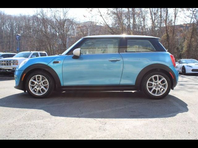 2015 MINI Cooper Hardtop Base