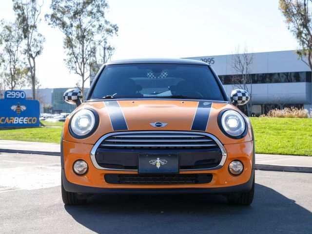 2015 MINI Cooper Hardtop Base