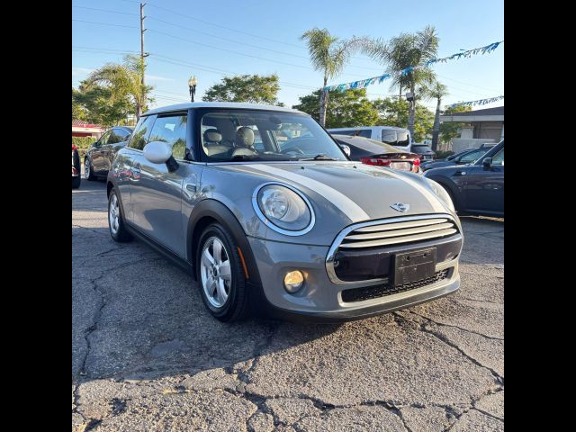 2015 MINI Cooper Hardtop Base