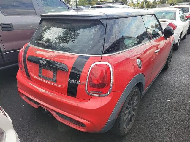 2015 MINI Cooper Hardtop S