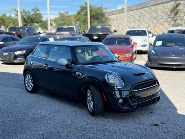 2015 MINI Cooper Hardtop S