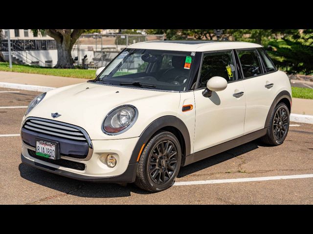 2015 MINI Cooper Hardtop Base