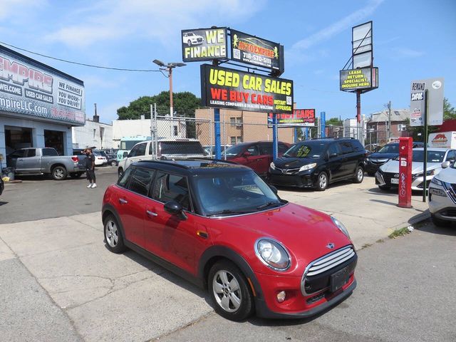2015 MINI Cooper Hardtop Base