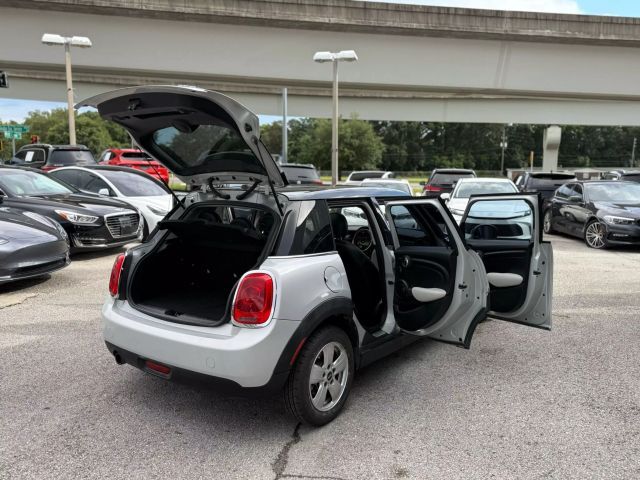 2015 MINI Cooper Hardtop Base