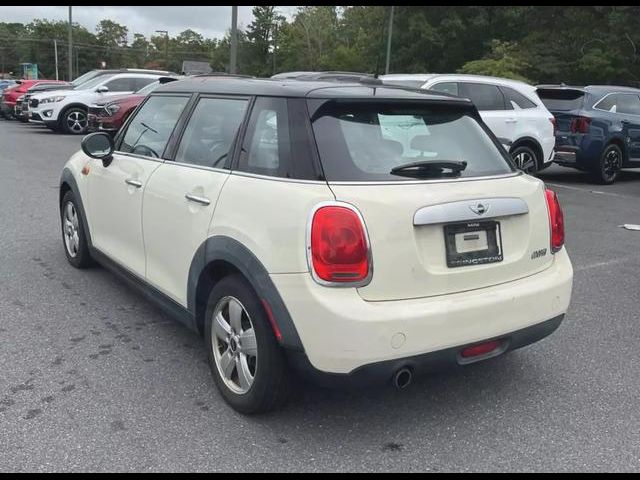 2015 MINI Cooper Hardtop Base