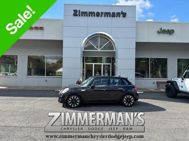 2015 MINI Cooper Hardtop S