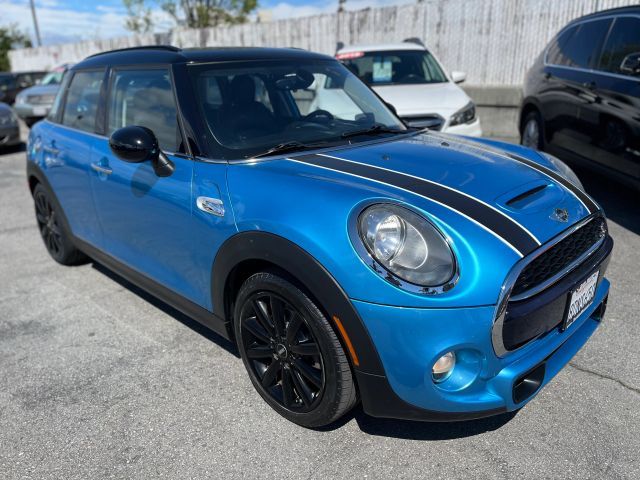 2015 MINI Cooper Hardtop S