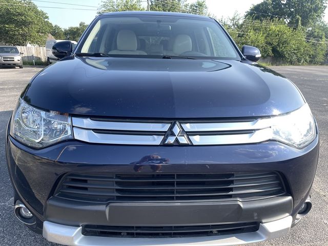 2015 Mitsubishi Outlander SE