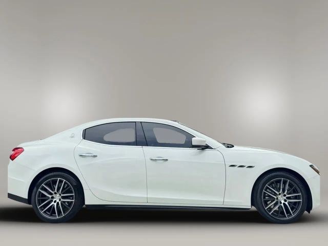 2015 Maserati Ghibli Base