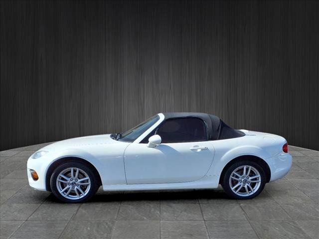 2015 Mazda MX-5 Miata Sport