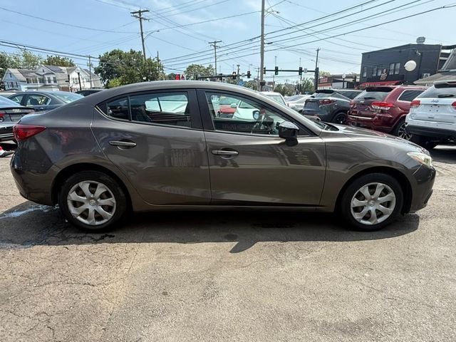 2015 Mazda Mazda3 i SV