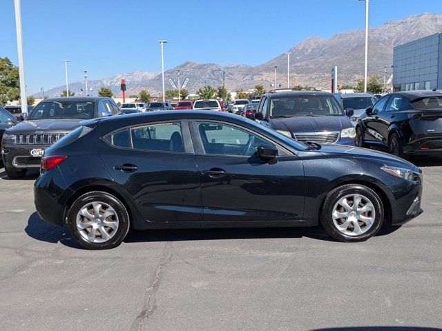 2015 Mazda Mazda3 i Sport