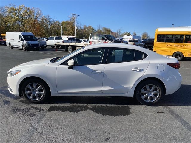 2015 Mazda Mazda3 i Sport