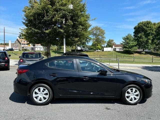 2015 Mazda Mazda3 i Sport