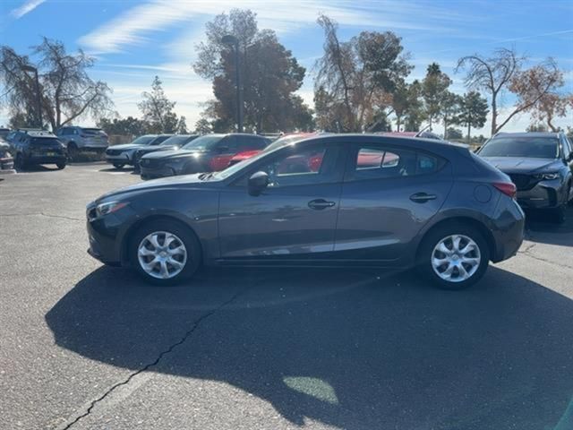 2015 Mazda Mazda3 i Sport