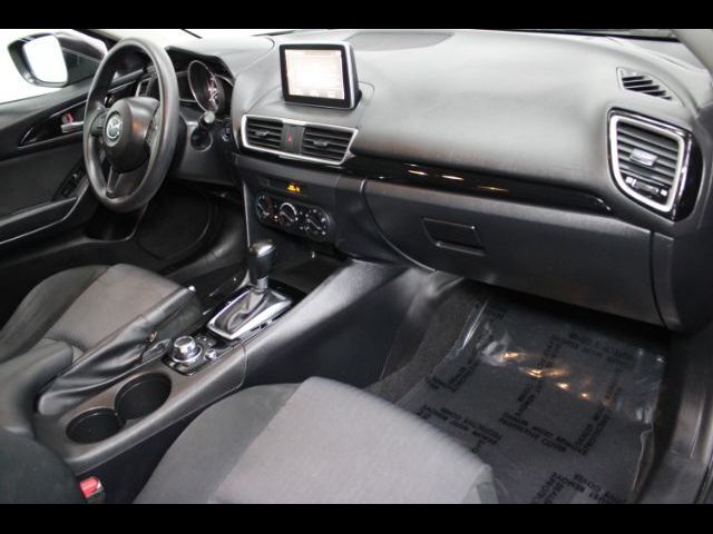 2015 Mazda Mazda3 i Sport