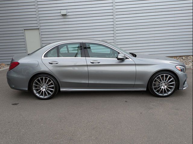 2015 Mercedes-Benz C-Class 300 Sport