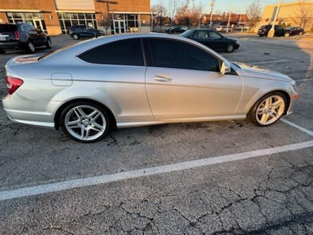 2015 Mercedes-Benz C-Class 250