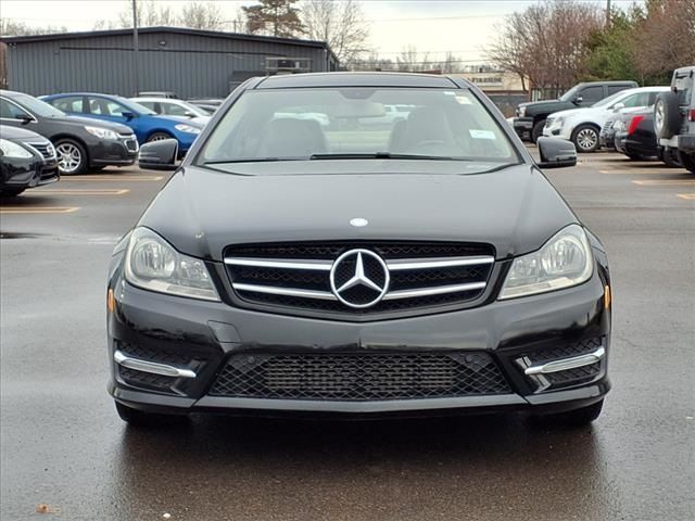 2015 Mercedes-Benz C-Class 250