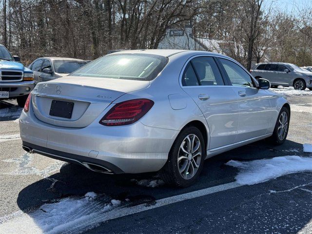 2015 Mercedes-Benz C-Class 300