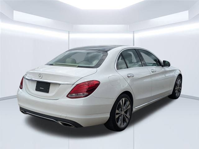 2015 Mercedes-Benz C-Class 300