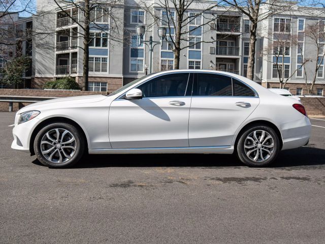 2015 Mercedes-Benz C-Class 300