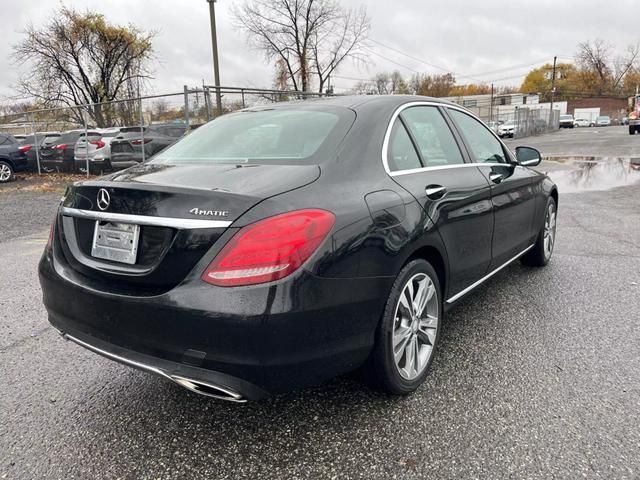 2015 Mercedes-Benz C-Class 300