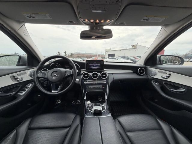 2015 Mercedes-Benz C-Class 300