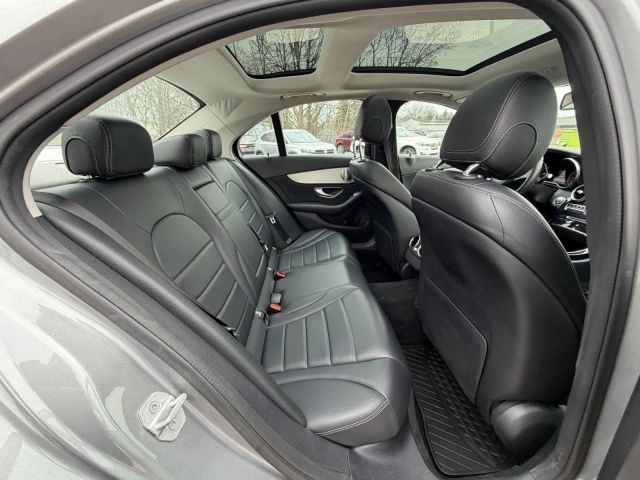 2015 Mercedes-Benz C-Class 300