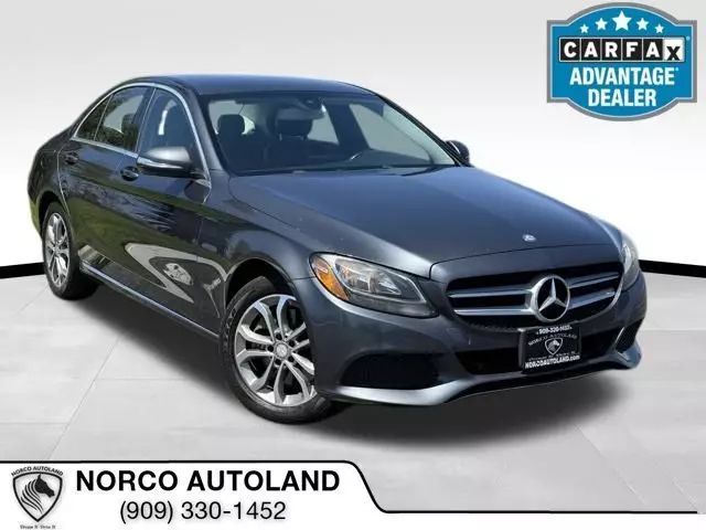 2015 Mercedes-Benz C-Class 300