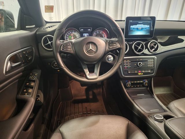 2015 Mercedes-Benz CLA 250