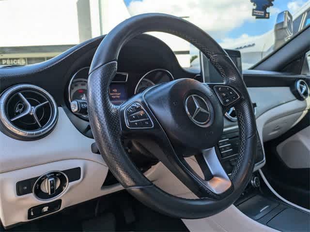 2015 Mercedes-Benz CLA 250